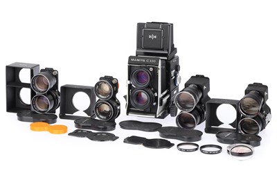 Lot 367 - A Mamiya C330 Professional TLR Camera Outfit