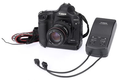 Lot 299 - A Canon EOS 1D Mark II N Digital SLR Camera