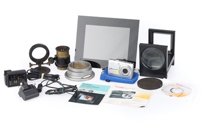 Lot 280 - ꩜ A Photographic Collector's Lot