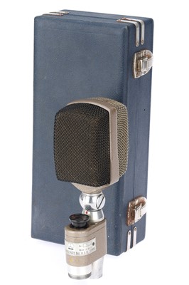 Lot 745 - An AKG D20 Dynamic Cardioid Studio Microphone