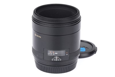 Lot 152 - A Yashica AF Macro 60mm f/2.8 Lens