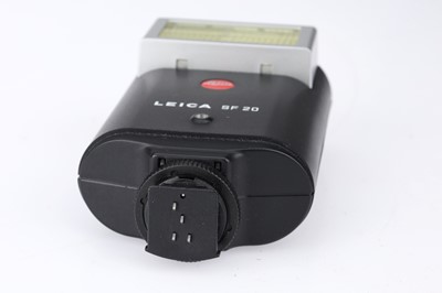 Lot 22 - A Leica SF20 Shoe Mount Flash