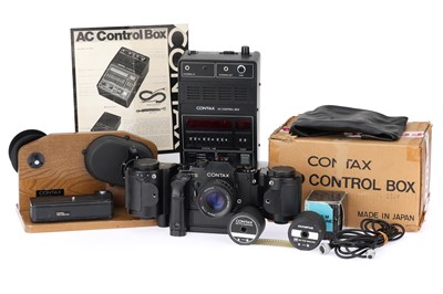 Lot 63 - A Contax RTS Scientific/Medical 35mm SLR, 250 Exposure Back, & Contax Intervalometer