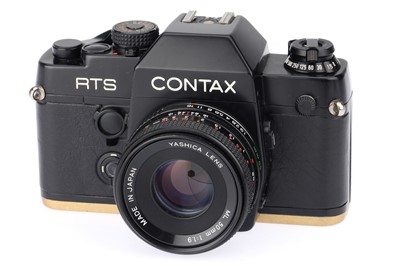 Lot 179 - A Contax RTS II Quartz 35mm SLR Camera