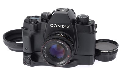 Lot 194 - A Contax ST 35mm SLR Camera