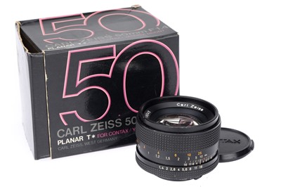 Lot 207 - A Carl Zeiss Planar T* 50mm f/1.4 Lens