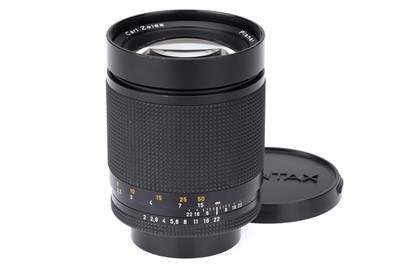 Lot 209 - A Carl Zeiss Planar T* 100mm f/2 Lens
