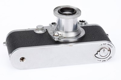 Lot 5 - A Leica IIIf 35mm Rangefinder Camera