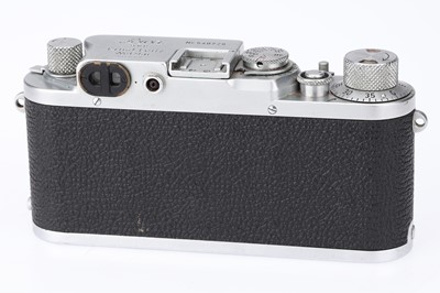 Lot 5 - A Leica IIIf 35mm Rangefinder Camera