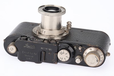 Lot 6 - A Leica II 35mm Rangefinder Camera