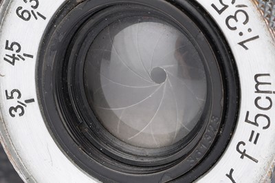 Lot 7 - A Leica II 35mm Rangefinder Camera