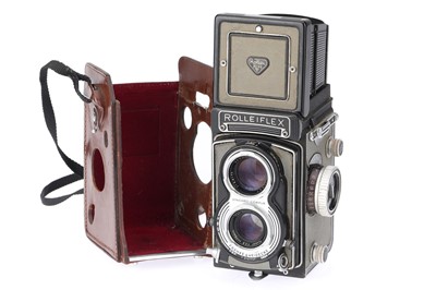 Lot 223 - A Rolleiflex T Medium Format TLR Camera