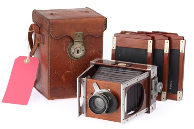 Lot 396 - (iv) A Shew XIT Aluminium Quarter Plate Folding Camera