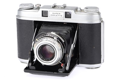 Lot 379 - An Agfa Super Isolette Camera
