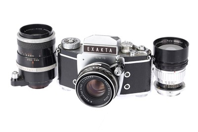 Lot 251 - An Ihagee Exakta Varex IIb Camera Outfit