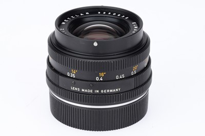 Lot 17 - A Leica Elmarit-R 28mm f/2.8 Lens
