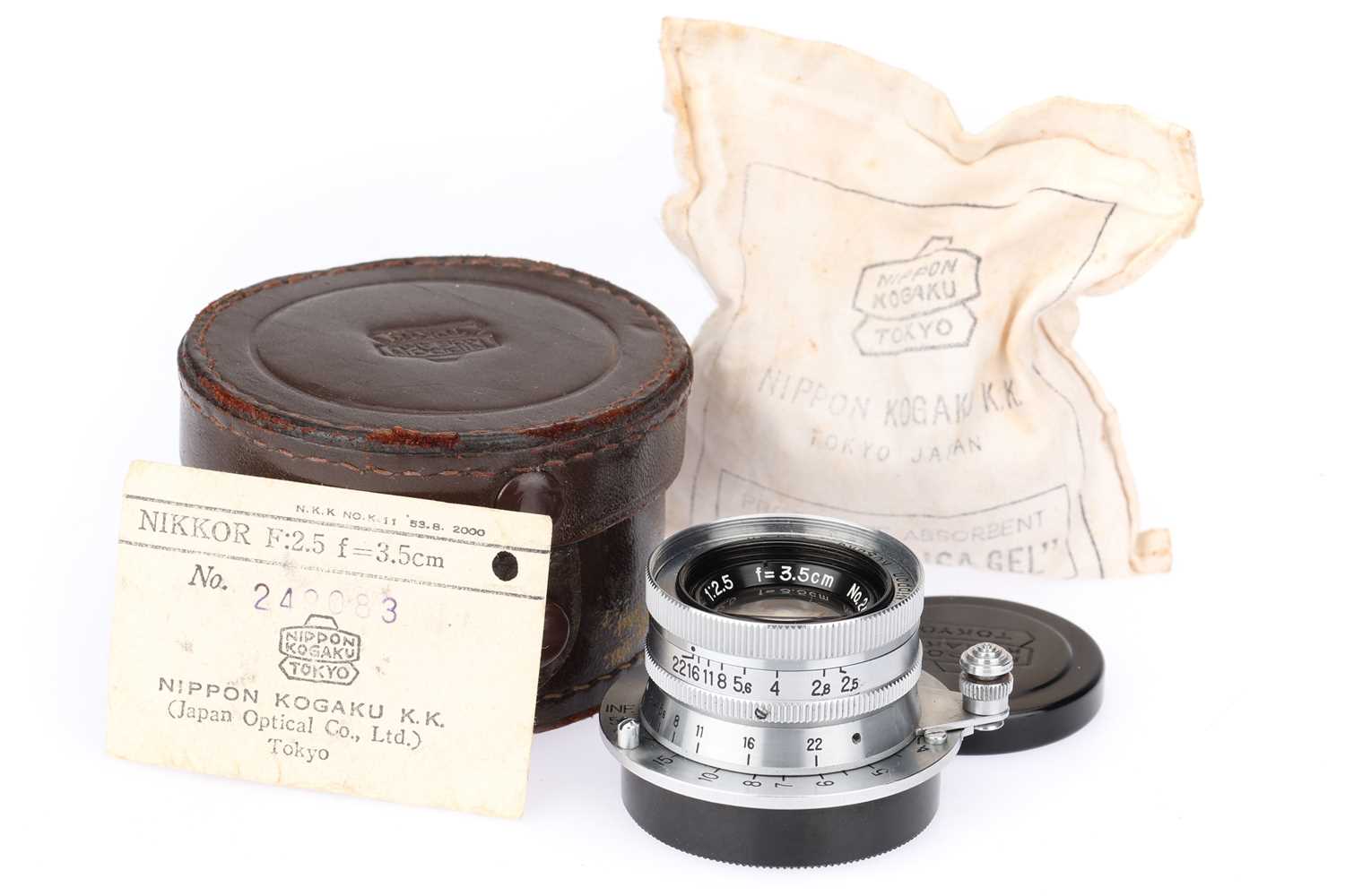 Lot 9 - A Nippon Kogaku W-Nikkor.C 3.5cm f/2.5 Lens