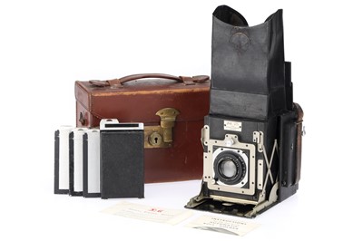 Lot 224 - A Newman & Guardia Folding Reflex 6.5x9cm SLR Camera