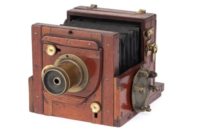 Lot 540 - An Unmarked Mahogany & Brass Quarter Plate Tailboard Camera