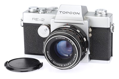 Lot 104 - A Topcon RE-2 35mm SLR Camera