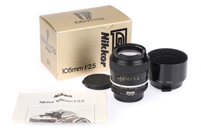 Lot 355 - A Nikon Nikkor f/2.5 105mm Lens