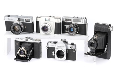 Lot 260 - A Group of Rangefinder Cameras