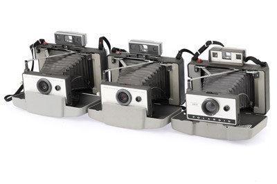 Lot 261 - A Group of Polaroid Land Cameras