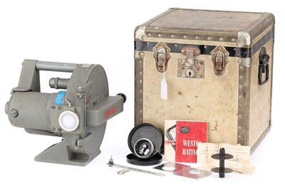 Lot 373 - ꩜ A Wollensak Fastax 16mm High Speed Camera