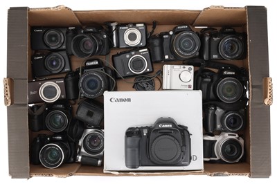 Lot 186 - A Quantity of Digital Cameras