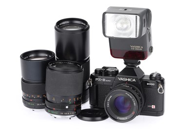 Lot 163 - A Yashica FX-3 Super 2000 35mm Camera Outfit