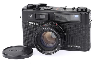 Lot 172 - A Yashica Electro 35 Professional 35mm Rangefinder Camera