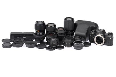 Lot 174 - An Extensive Praktica B200 35mm SLR Camera Outfit