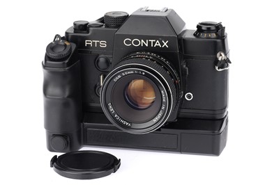 Lot 139 - A Contax RTS 35mm SLR Camera