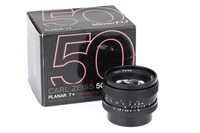 Lot 321 - A Zeiss Planar T* 50mm f/1.7 Camera Lens