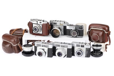 Lot 129 - A Selection of Zeiss Ikon 35mm Cameras