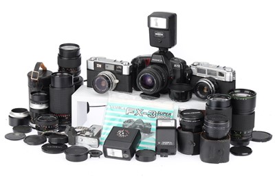 Lot 124 - ꩜ A Group of Yashica Cameras, Lenses and Photographica