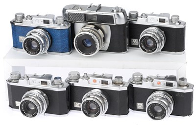 Lot 75 - A Selection of Halina 35mm Cameras