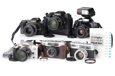 Lot 41 - A Selection of Minolta 35mm Cameras