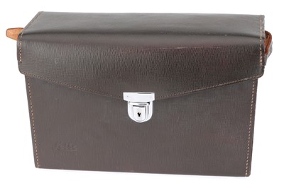 Lot 25 - A Leitz Wetzlar Rigid Leather Camera Case