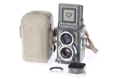 Lot 225 - A Rollei Baby Rolleiflex TLR Camera