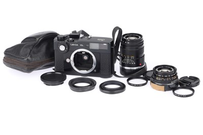 Lot 10 - A Leica CL Compact 35mm Camera Outfit