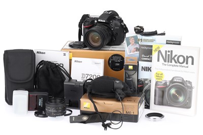 Lot 37 - A Nikon D7200 DSLR Camera Outfit