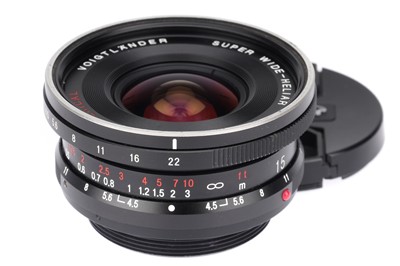 Lot 8 - A Voigtlander Super-Wide Heliar Aspherical II 15mm f/4.5 Camera Lens