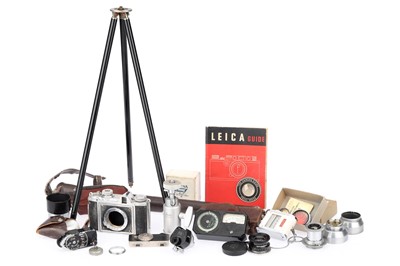 Lot 24 - A Mixed Selection of Camera Accessories & Photographica
