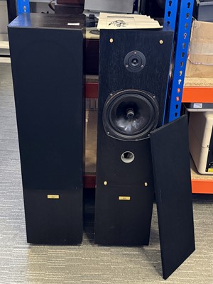 Lot 509 - A Pair of Etude Ikaros Floorstanding Speakers