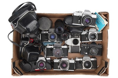 Lot 70 - A Selection of Pentacon Cameras