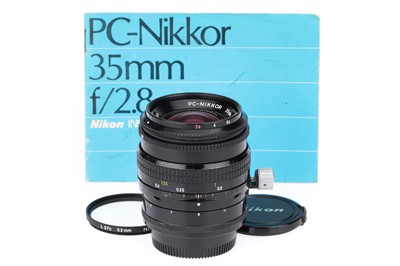 Lot 302 - A Nikon Nikkor f/2.8 35mm Perspective Control Lens