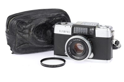Lot 126 - An Olympus PEN D 35mm Half Frame Camera