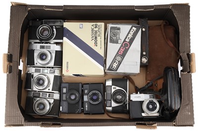 Lot 188 - A Mixed Selection of Cameras