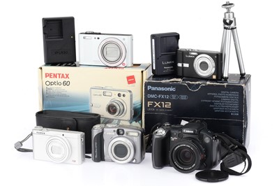 Lot 98 - A Selection of Digital Cameras
